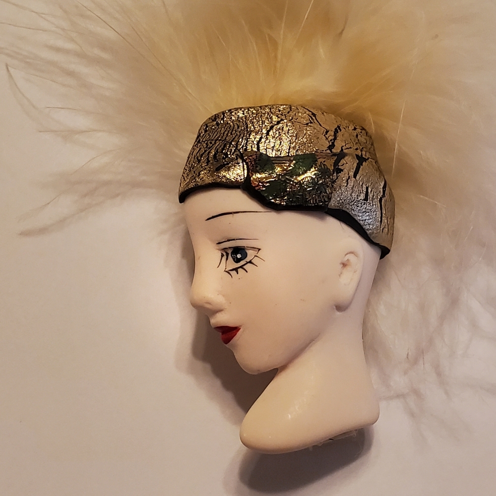 Vintage Flapper Girl Lady Brooch